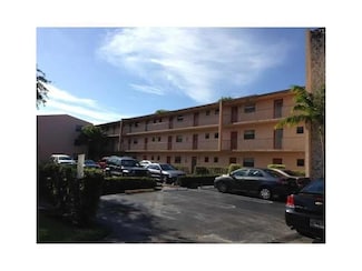 9150 NW 38th Dr Unit 111, Coral Springs, FL 33065