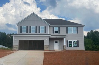 1111 Melford Ave, Wellford, SC 29385