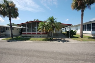 573 Blue Bird Ln, Largo, FL 33770