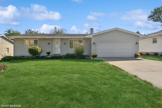 5205 W 78th Ln, Schererville, IN 46375