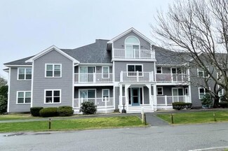 720 Pitchers Way Unit 14, Hyannis, MA 02601