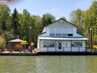 26312 NW St Helens Rd Unit B, Scappoose, OR 97056
