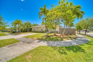 11492 SW 190th Terrace Rd, Miami, FL 33157