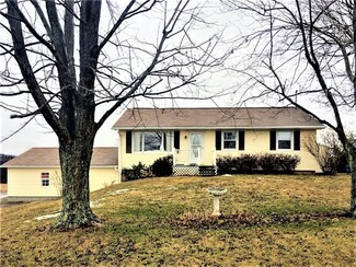 232 Cemetery Hill Rd, Shelocta, PA 15774