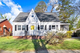 105 N Green St, Selma, NC 27576