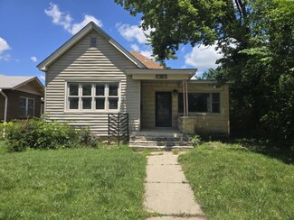 310 E 11th Ave, Winfield, KS 67156