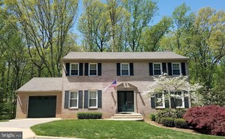 15986 Cove Ln, Dumfries, VA 22025