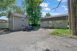 402 E Wayne St Unit 402 A & B E Wayne St, Glasgow, KY 42141