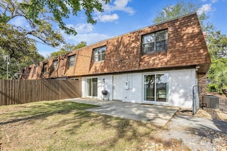 2707 E De Soto St, Pensacola, FL 32503