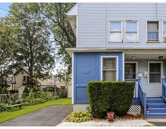 144 Whitfield St, Dorchester Center, MA 02124