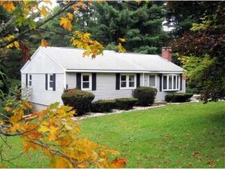 9 Woodside Dr, Sterling, MA 01564