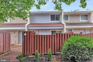 2440 Southgate Square, Reston, VA 20191