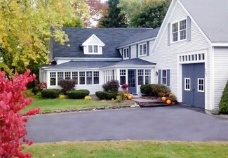 727 Riverside Dr, Augusta, ME 04330