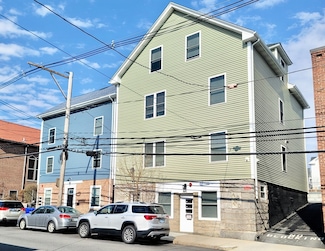 525 Charles St Unit 4, Providence, RI 02904