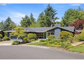 2395 SW Timberline Dr, Portland, OR 97225