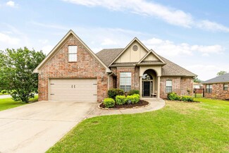 1 Waldron Cir, Little Rock, AR 72210