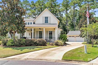 727 Boundary Dr, Fairhope, AL 36532
