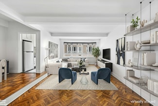 333 W 57th St Unit 704, New York, NY 10019