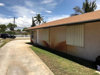 513 NE 2nd St, Boynton Beach, FL 33435