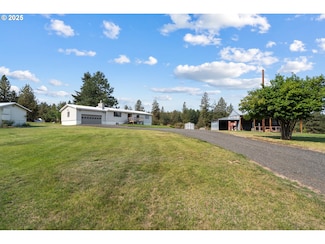49414 Cabbage School Rd, Pendleton, OR 97801