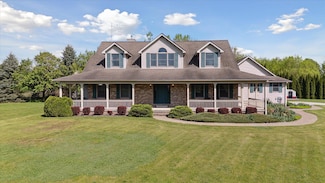7140 Dell Rd, Saline, MI 48176