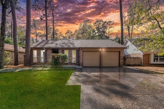 36 S High Oaks Cir, Spring, TX 77380