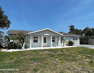 451 Whiting Ln, Atlantic Beach, FL 32233