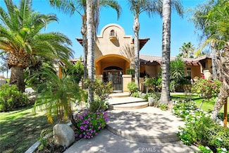 13204 Michaelangelo Dr, Bakersfield, CA 93314