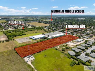 825 E Vinson Ave, Harlingen, TX 78550