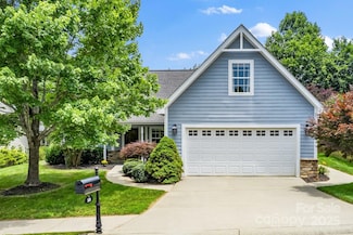 50 Grove End Rd, Fletcher, NC 28732