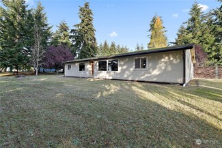 18124 Wakly Ln SW, Rochester, WA 98579