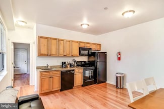 1511 W Susquehanna Ave Unit B, Philadelphia, PA 19121