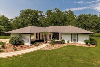 40089 Morgan Dr, Ponchatoula, LA 70454