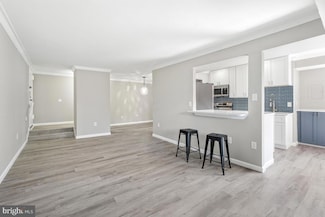 7927 Mandan Rd Unit 302, Greenbelt, MD 20770