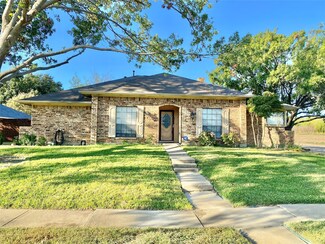 4717 Knollview Ln, Mesquite, TX 75150