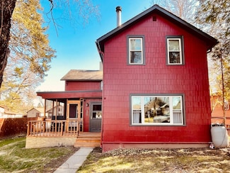 506 S 2nd St, Tower, MN 55790