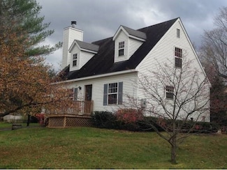 46 W Gilson Ave, White River Junction, VT 05001