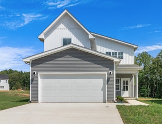 1192 Boulder Pass Rd, Clarksville, TN 37040