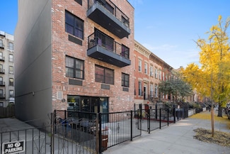 490 Van Buren St Unit 3A, Brooklyn, NY 11221