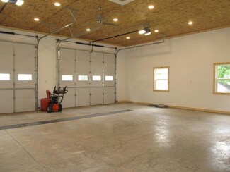 213 N East St, Carroll, IA 51401