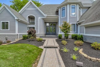7859 Bicentennial Place, Montgomery, OH 45249
