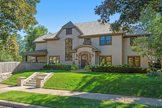 4601 E Lake Harriet Pkwy, Minneapolis, MN 55419