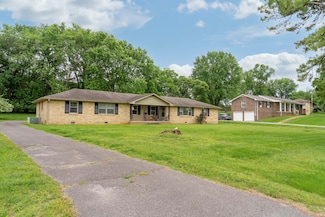 119 Lake Terrace Dr, Hendersonville, TN 37075