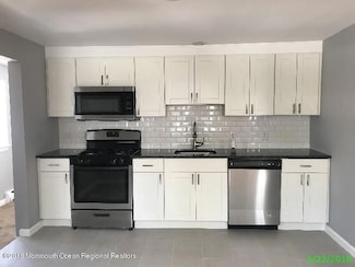 653 Campbell Ave, Port Monmouth, NJ 07758