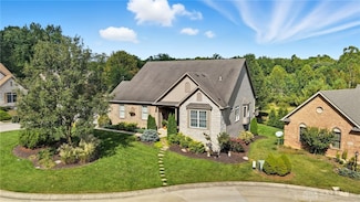 2691 Majestic Oaks Ct, Beavercreek, OH 45431