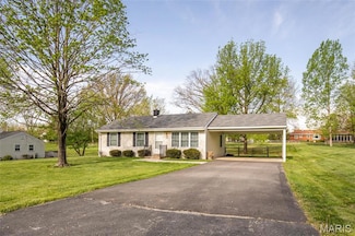241 Dennison Dr, Ballwin, MO 63021
