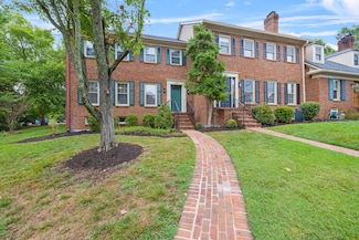 292 Chippendale Cir, Lexington, KY 40517