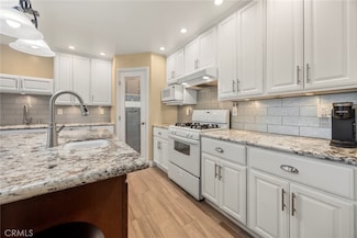 945 Glencliff St Unit 11A, La Habra, CA 90631