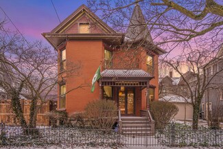 725 W Kalamazoo Ave, Kalamazoo, MI 49007