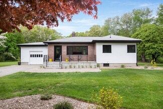 245 Lincoln Rd, Lincoln, MA 01773